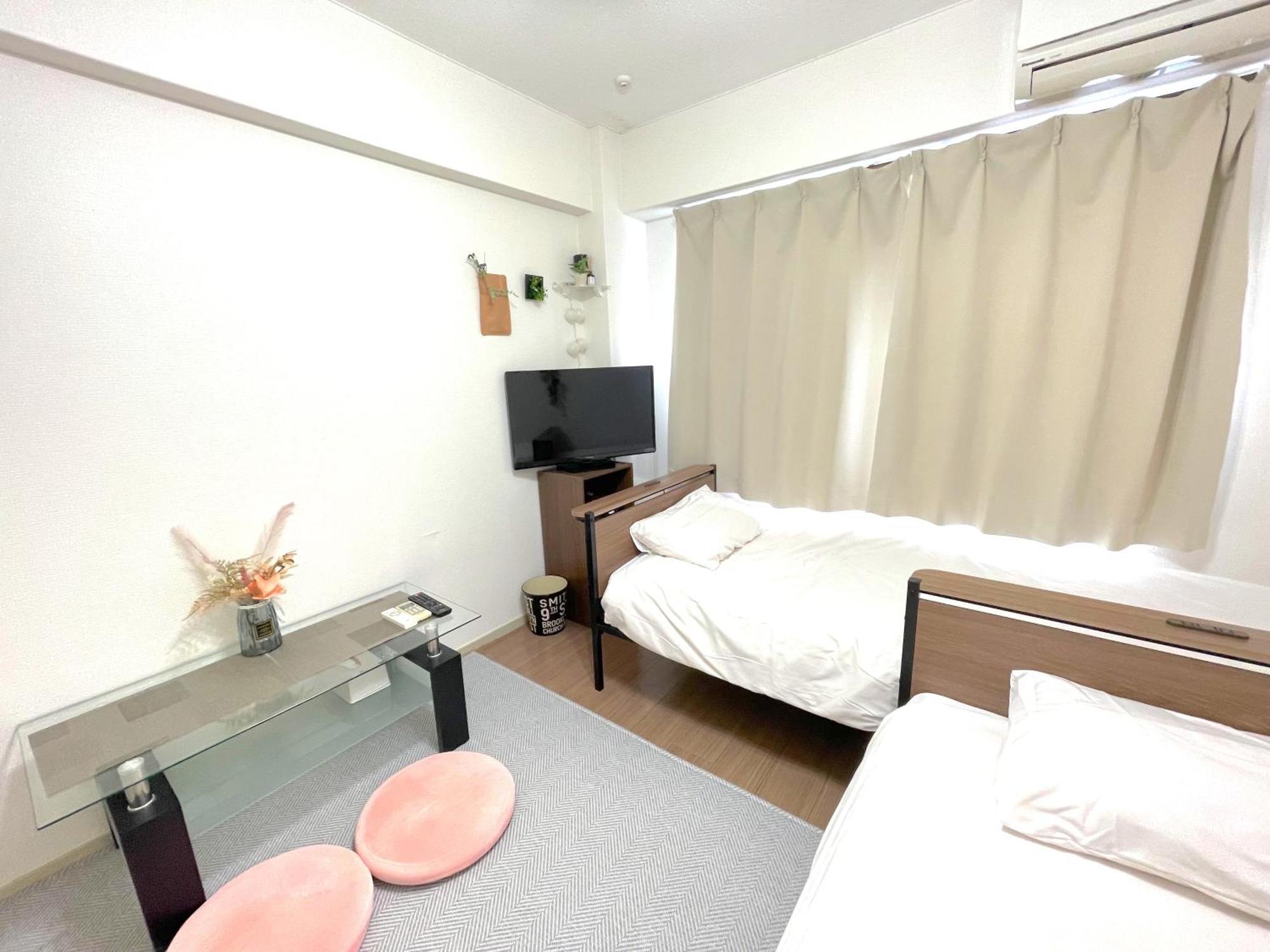 Fukuoka Airport Line Ijiri St Self Check In Apartment Екстер'єр фото